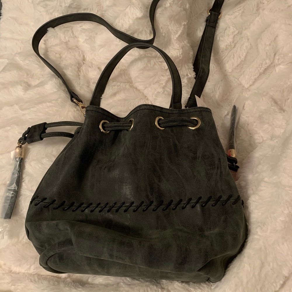 Just Fab NWT Gray distressed bucket shoulder bag